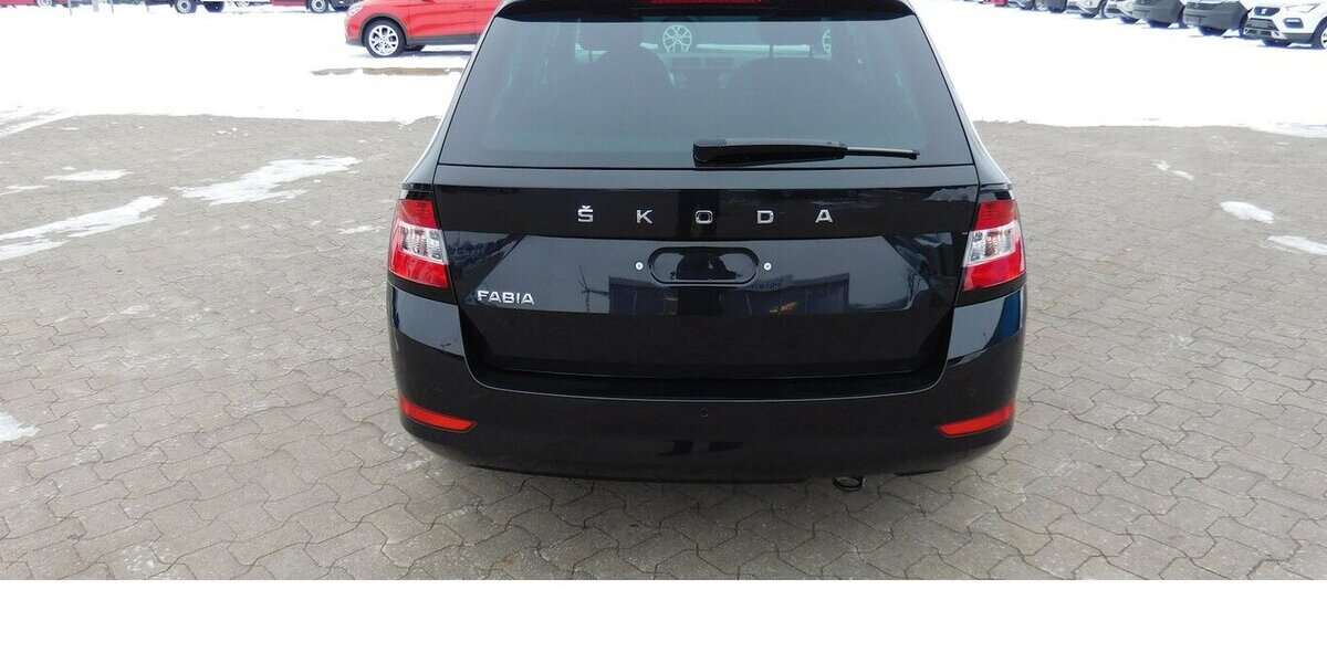 Skoda Fabia 1.0 Kombi Ambition TSI BMT Navi Klima 25.700 km 14.990 &euro; Vordorf 38533
