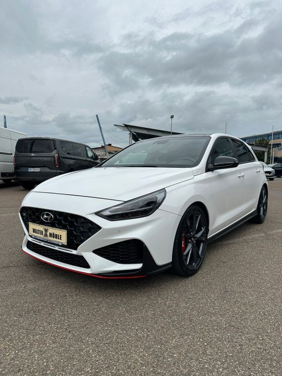 i30