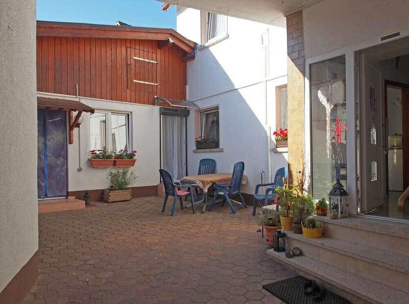 Haus zum Kaufen in Schornsheim 385.000 € 180 m²