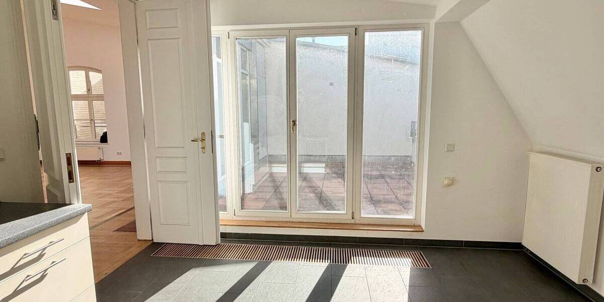 Etagenwohnung Berlin Mitte - 4 Zimmer, 255 m&sup2;, 3.727&euro; | Angebot:26853245