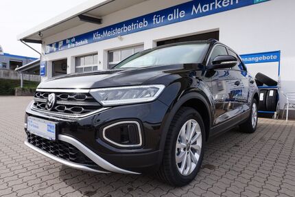 VW T-Roc 5.000 km 27.900 € Bodenwerder 37619