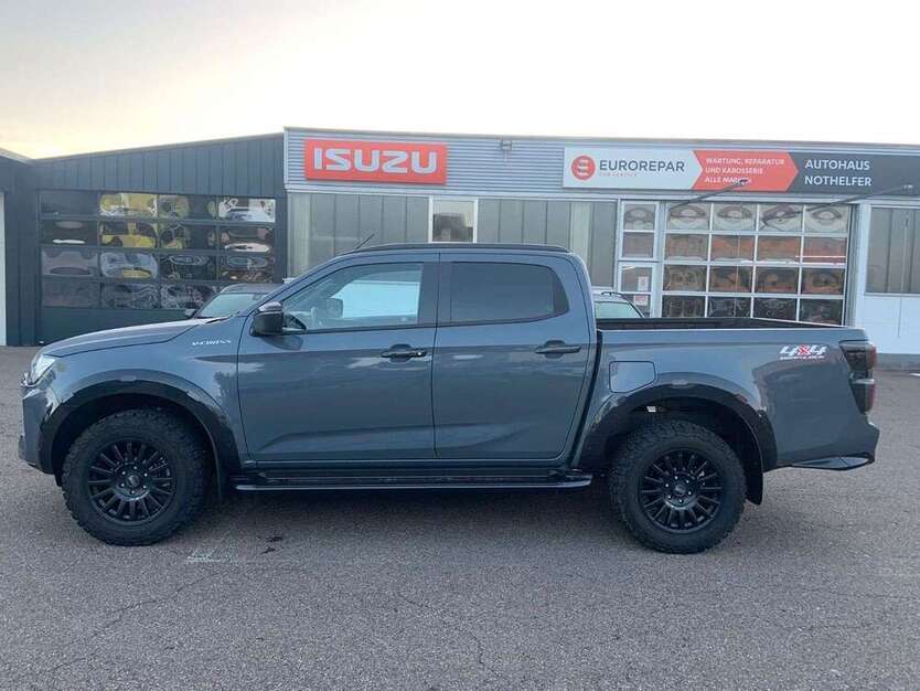 D-Max