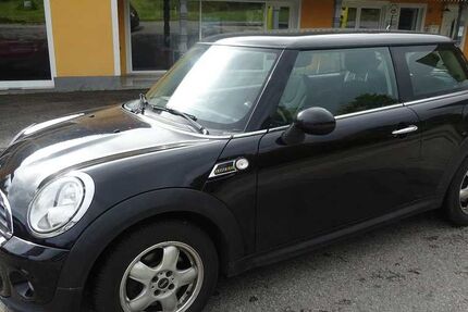 Mini ONE 145.468 km 5.399 € Bernried 94505