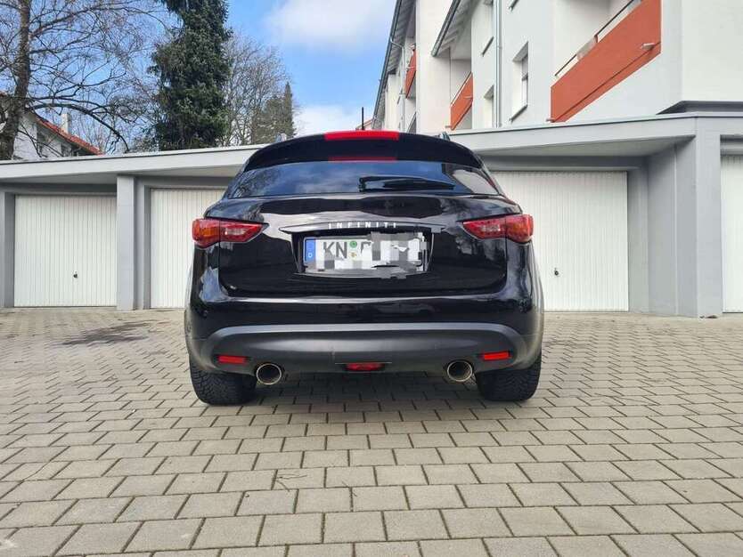 INFINITI FX 146.000 km 16.300 € Singen 78224
