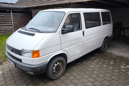 VW T4 andere 132.700 km 4.900 &euro; Oggelshausen 88422