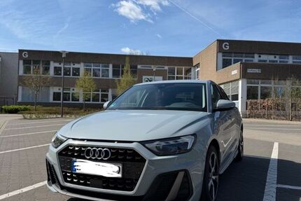 Audi A1 91.000 km 18.600 &euro; Halle (westf.) 33790