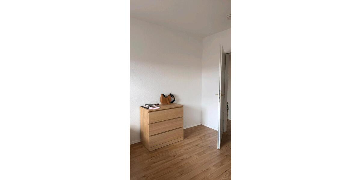 Dachgeschoßwohnung Vellmar - 2 Zimmer, 63 m&sup2;, 980&euro; | Angebot:26348427