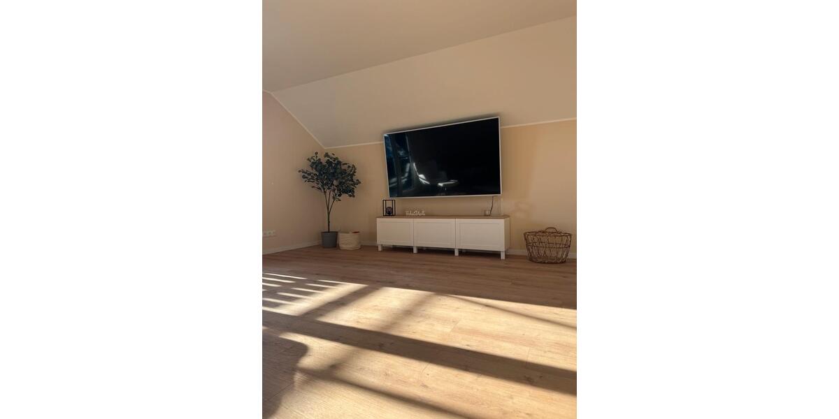 Dachgeschoßwohnung Faßberg - 2 Zimmer, 80 m&sup2;, 1.100&euro; | Angebot:25049576