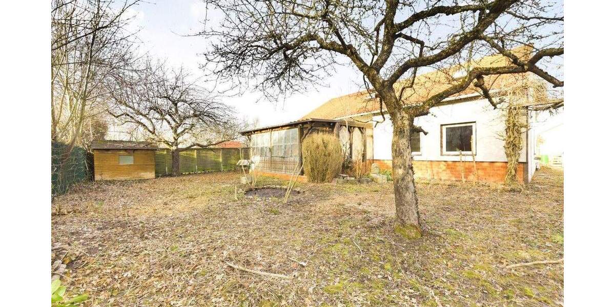 Einfamilienhaus Bad Windsheim - 7 Zimmer, 179 m&sup2;, 329.000&euro; | Angebot:25732870