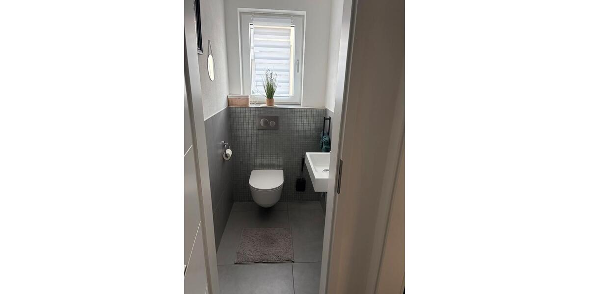Einfamilienhaus Untermeitingen - 7 Zimmer, 165 m&sup2;, 820.000&euro; | Angebot:27118271