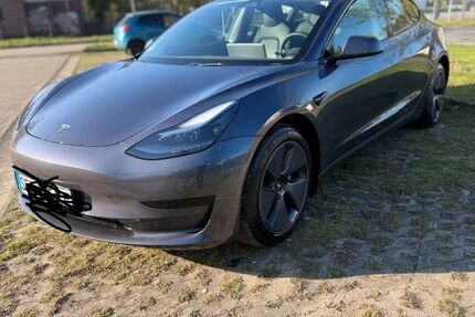 Tesla Model 3 75.000 km 24.900 &euro; Müncheberg 15374