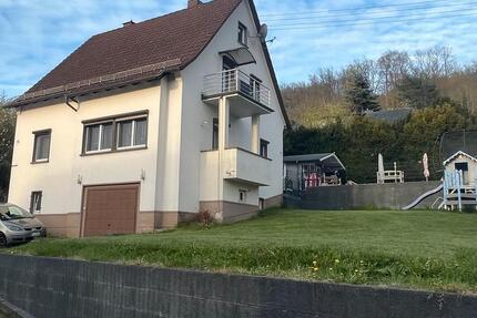 Haus Siegen Eiserfeld - 4 Zimmer, 126 m&sup2;, 380.000&euro; | Angebot:26891236