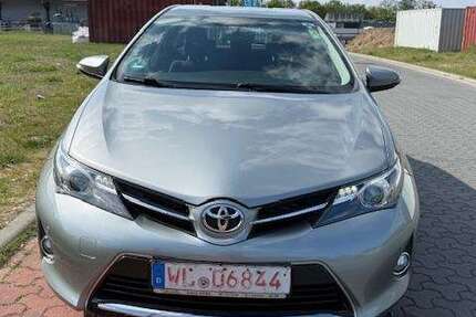 Toyota Auris 250.390 km 5.790 &euro; Salzhausen 21376