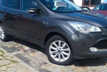 Ford Kuga 240.000 km 7.600 &euro; Neu Wulmstorf 21629