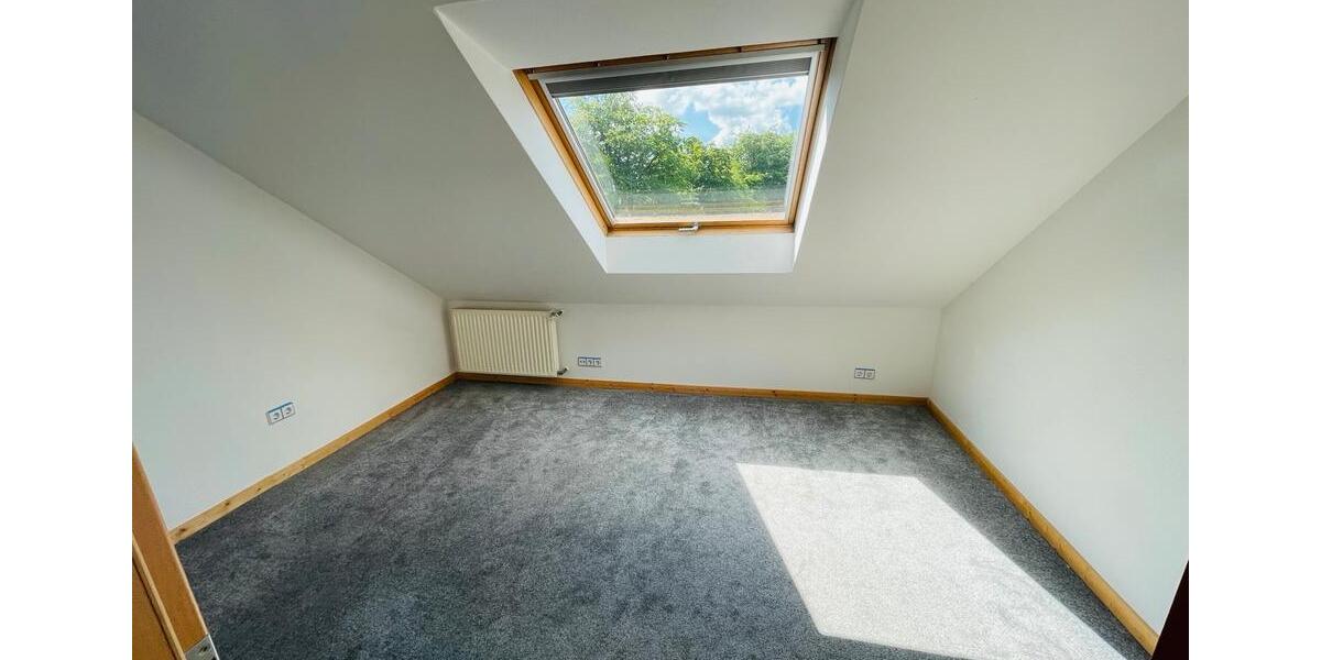 Reihenhaus Norderstedt Friedrichsgabe - 4 Zimmer, 100 m&sup2;, 1.600&euro; | Angebot:25546950