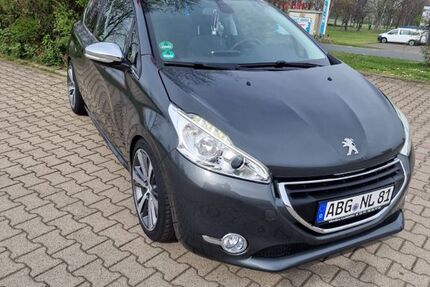 Peugeot 208 226.000 km 4.300 &euro; Windischleuba 04603