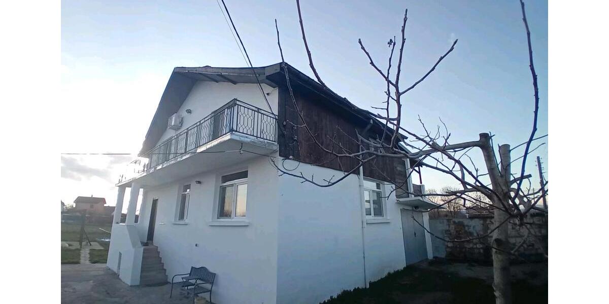 Einfamilienhaus Hamm (Sieg) - 5 Zimmer, 142 m&sup2;, 132.000&euro; | Angebot:25975746