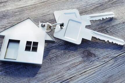 Haus Velten - 8 Zimmer, 170 m&sup2;, 750.000&euro; | Angebot:26285406