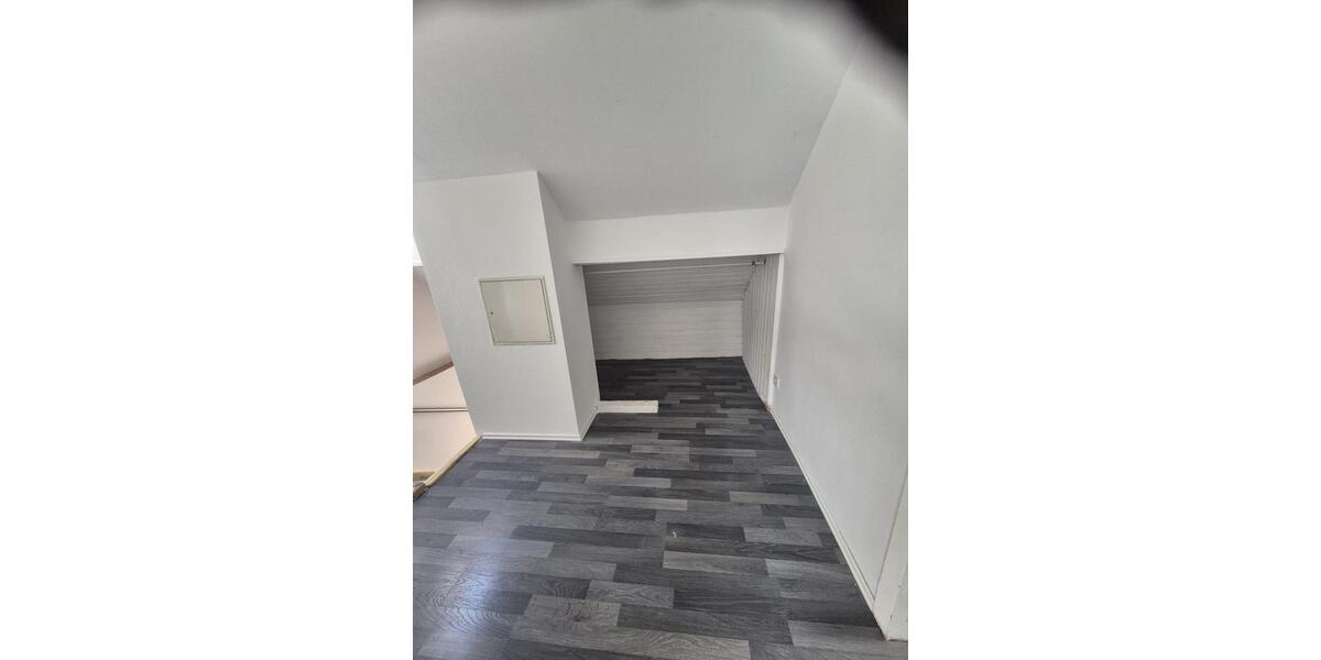 Einfamilienhaus Saarlouis - 5 Zimmer, 80 m&sup2;, 170.000&euro; | Angebot:26982551