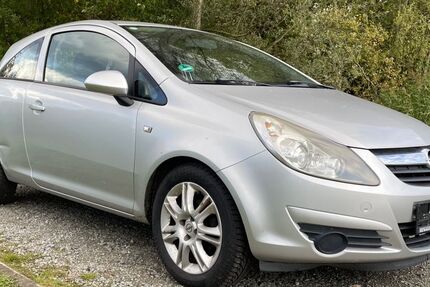 Opel Corsa 148.000 km 1.790 € Bremen 28197