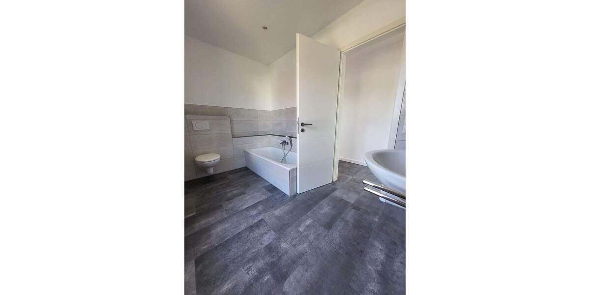 Stylische 3 Zimmer Staffelgeschosswohnung mit zwei schönen Balkonen 3 zimmer