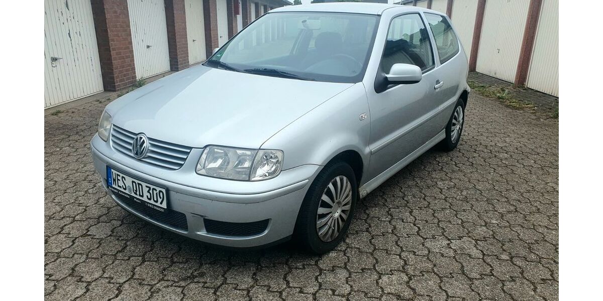 VW Polo 178.000 km 750 &euro; Moers 47445