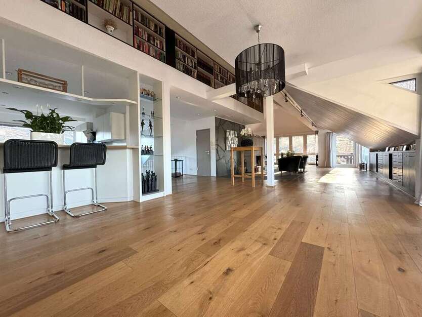 Wohnung zum Kaufen in Lüdenscheid 648.000 € 313 m²