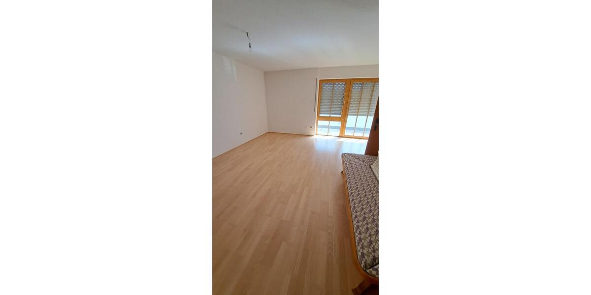 Etagenwohnung Traunstein - 3 Zimmer, 80 m&sup2;, 360.000&euro; | Angebot:26902853