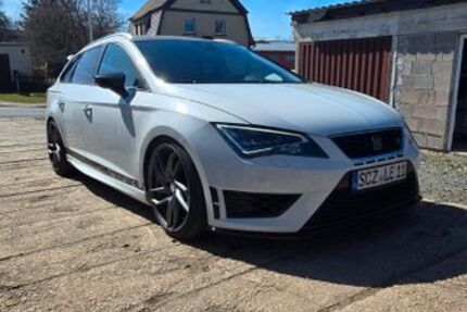 Seat Leon 102.000 km 12.000 &euro; Schleiz 07907
