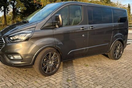 Ford Tourneo Custom 59.000 km 38.800 € Friedeburg 26446