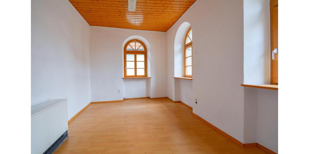 Gewerbeobjekt Marktrodach - 1.250&euro; | Angebot:25235803