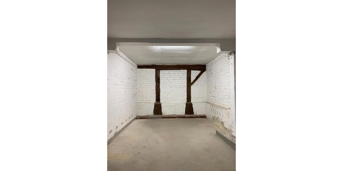 Vielseitige Gewerbe-Erdgeschlossfläche an der Diemel, Trendelburg 4 zimmer