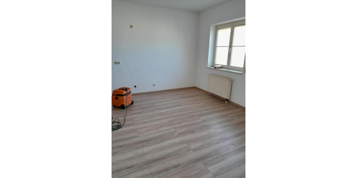 Etagenwohnung Bad Lobenstein - 2 Zimmer, 36 m&sup2;, 272&euro; | Angebot:26335839