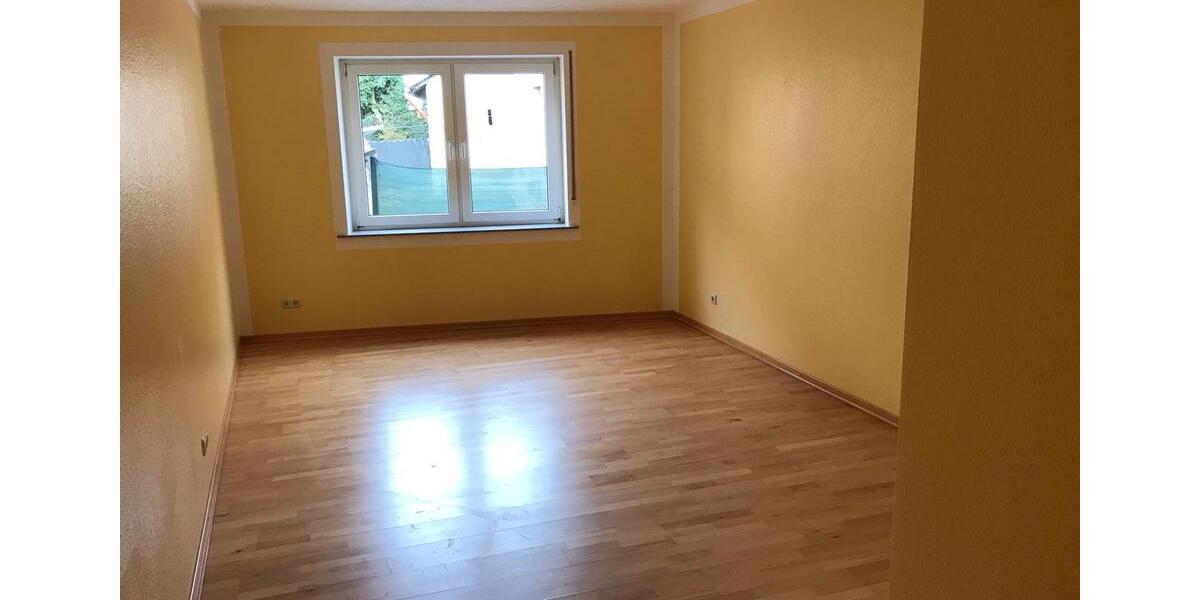 Etagenwohnung Rittersdorf - 5 Zimmer, 126 m&sup2;, 900&euro; | Angebot:26580670
