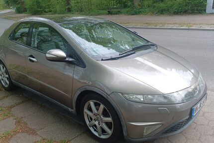 Honda Civic 184.600 km 3.900 &euro; Hamburg 22149