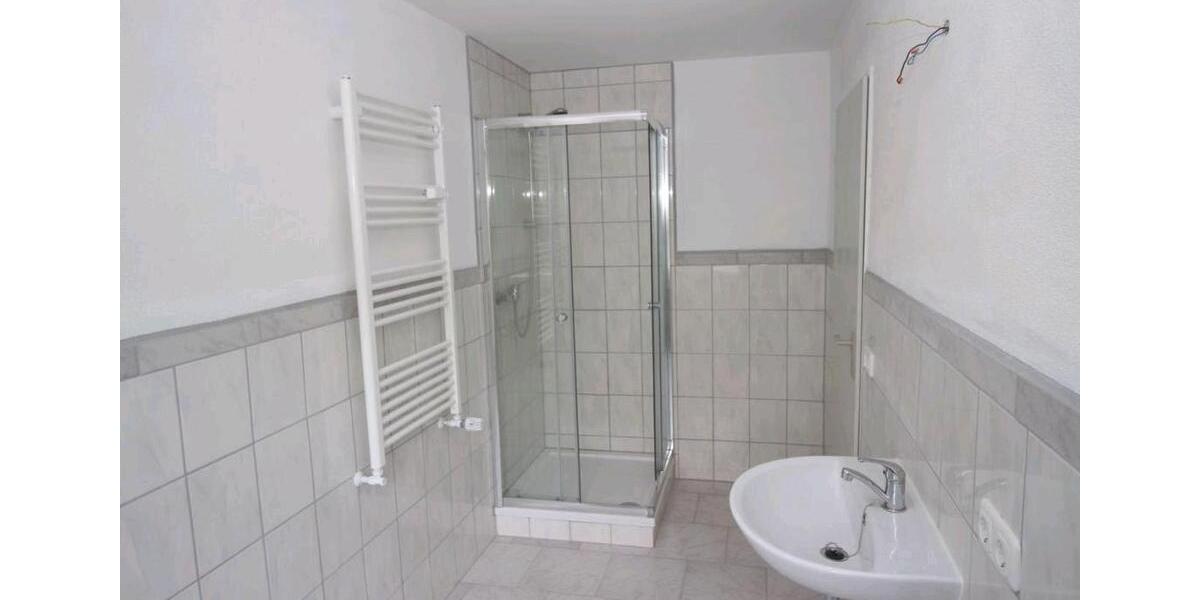 Einfamilienhaus Neufahrn in Niederbayern - 2 Zimmer, 60 m&sup2;, 580&euro; | Angebot:26606894