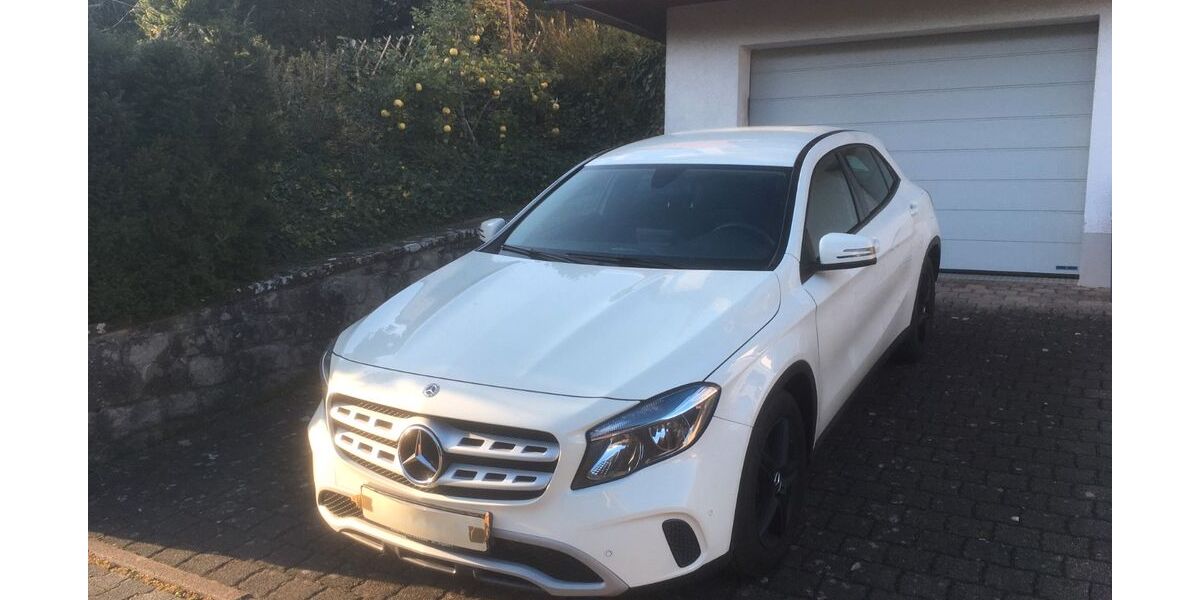 Mercedes-Benz GLA 200 96.500 km 17.900 &euro; Kusel 66869