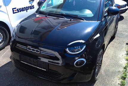 Fiat 500e 82.300 km 10.999 &euro; Karlsruhe 76227