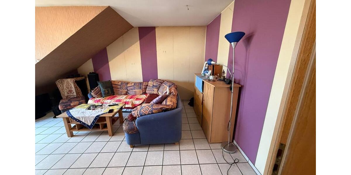 Dachgeschoßwohnung Inden - 2 Zimmer, 74 m&sup2;, 610&euro; | Angebot:24841398