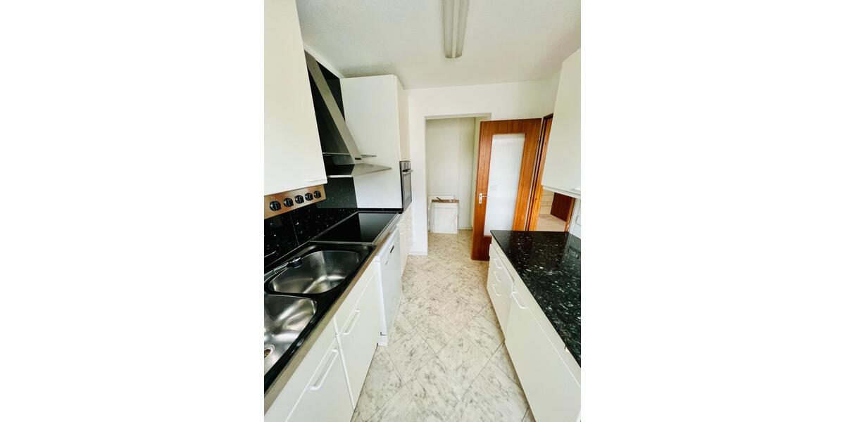 Reihenhaus Niederwerrn - 7 Zimmer, 156 m&sup2;, 398.000&euro; | Angebot:25299512