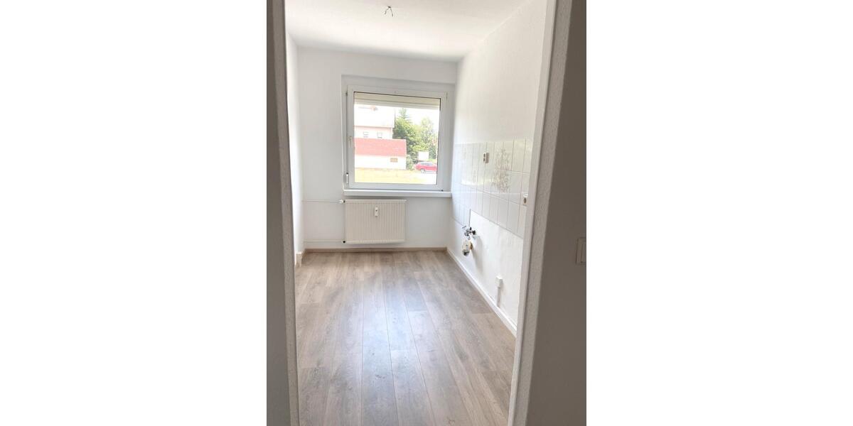Etagenwohnung Königswartha - 3 Zimmer, 58 m&sup2;, 350&euro; | Angebot:26136894