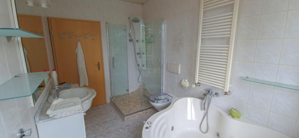 Mehrfamilienhaus, Wohnhaus Neuenhagen bei Berlin - 11 Zimmer, 280 m&sup2;, 870.000&euro; | Angebot:26876950