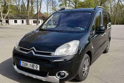 Citroen Berlingo 87.000 km 9.600 &euro; Voerde 46562