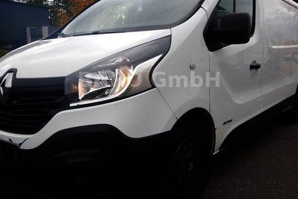 Renault Trafic 211.648 km 5.400 &euro; Nürnberg 90449