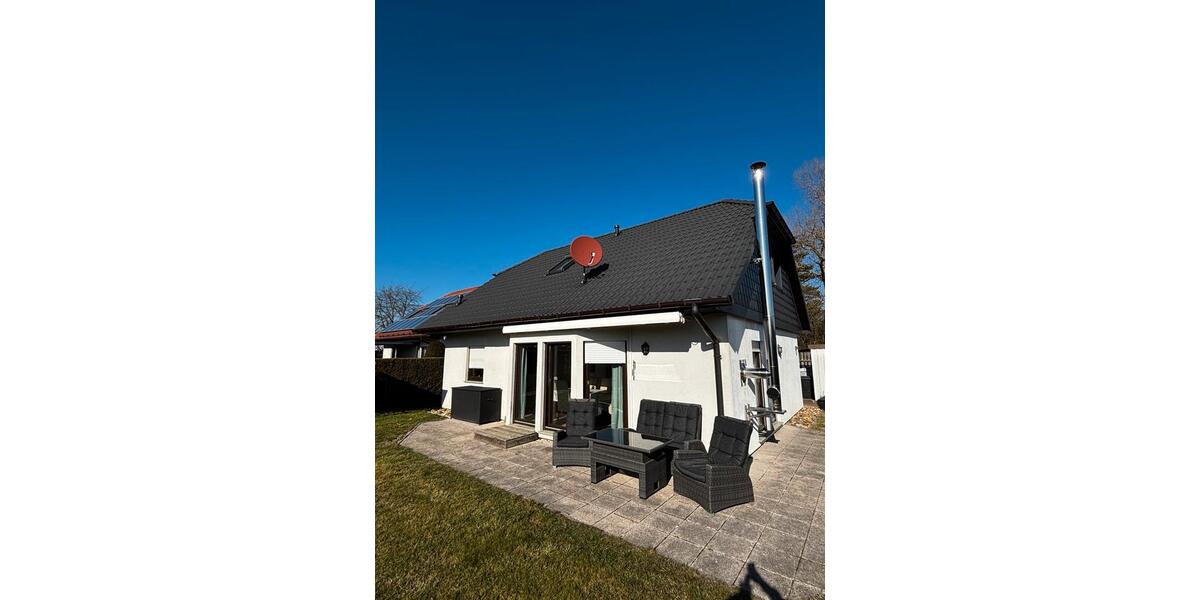 Villa Plauen Altstadt - 4 Zimmer, 140 m&sup2;, 200&euro; | Angebot:25920829