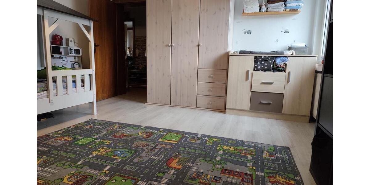 Dachgeschoßwohnung Adenau - 2 Zimmer, 85 m&sup2;, 700&euro; | Angebot:26236219