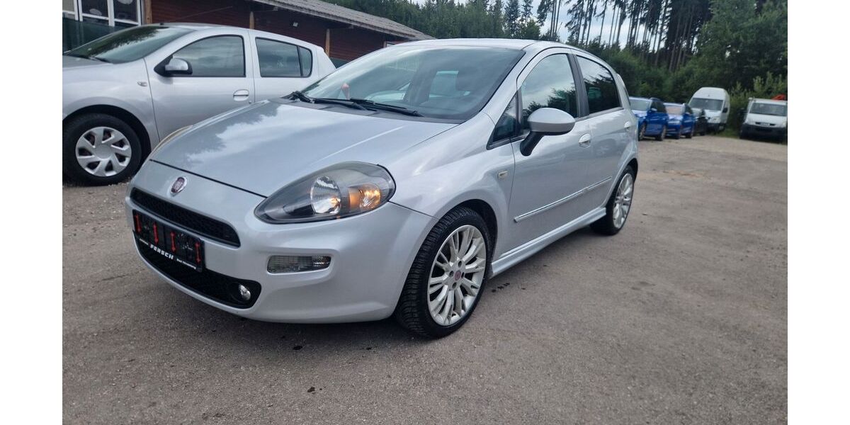 Fiat Punto 225.000 km 2.100 &euro; GELTENDORF 82269