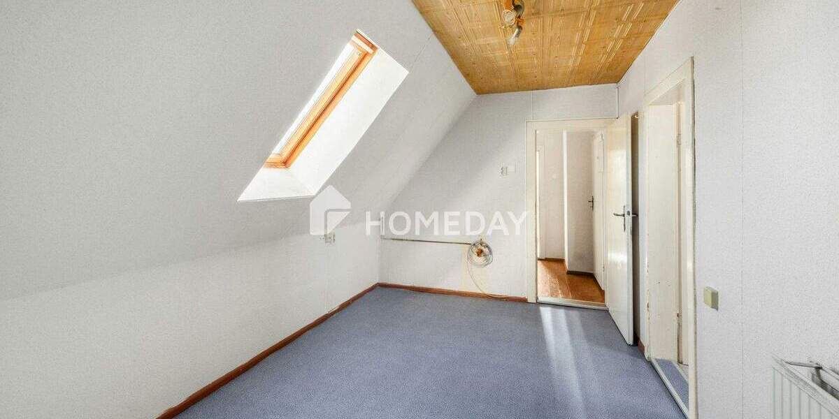 Einfamilienhaus Schkeuditz Wolteritz - 8 Zimmer, 150 m&sup2;, 260.000&euro; | Angebot:25475566