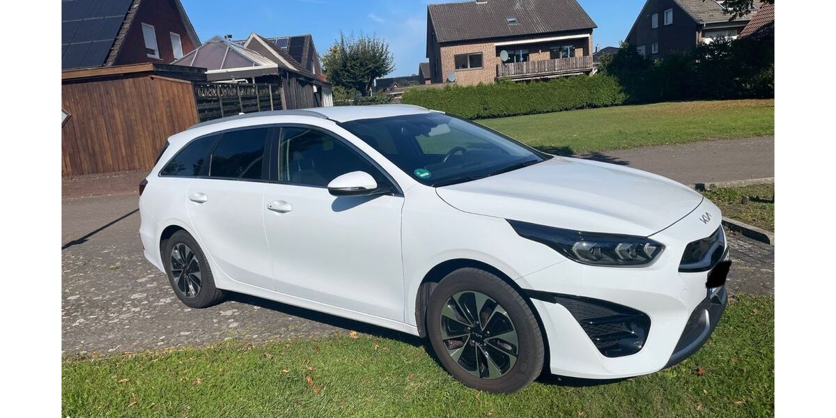 Kia ceed Sportswagon 26.500 km 19.100 &euro; Ahaus 48683
