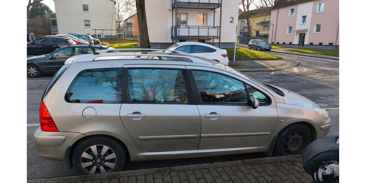 Peugeot 307 98.000 km 2.990 &euro; Dortmund 44357